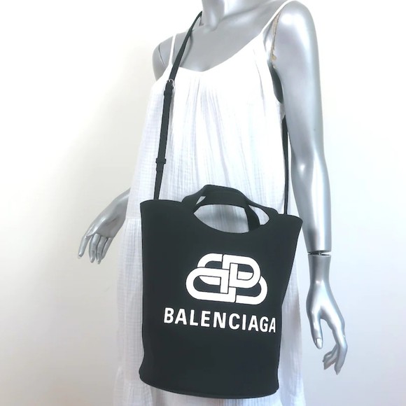 Balenciaga Wave Medium Bucket Tote Black Canvas Crossbody Bag - Picture 1 of 10